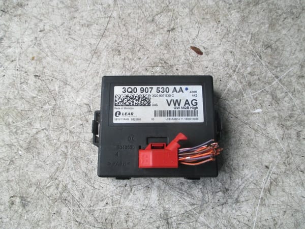 Gateway 5Q0907530 / 3Q0907530 — распиновка блока J533 (диагностический интерфейс шин данных)